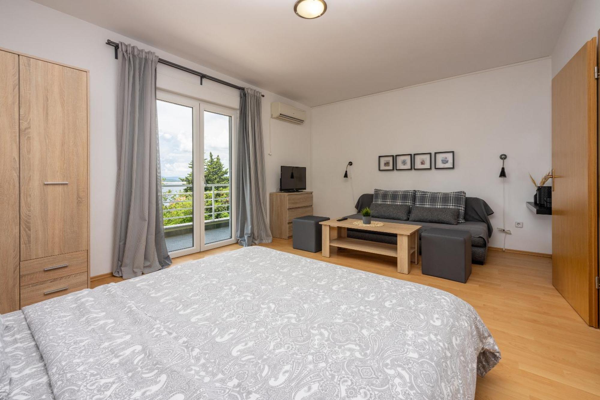 Apartments Claudia Crikvenica Ngoại thất bức ảnh