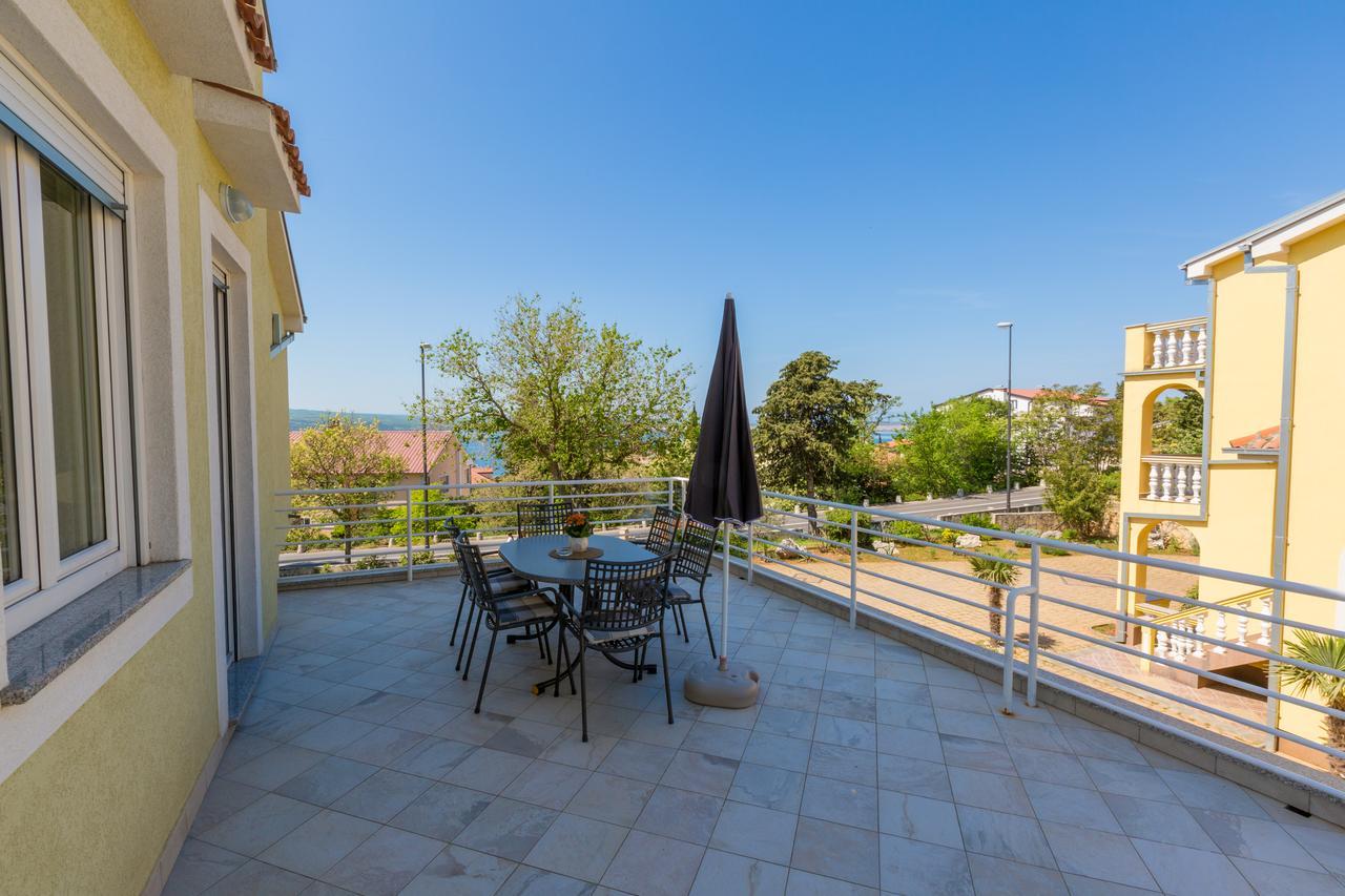 Apartments Claudia Crikvenica Ngoại thất bức ảnh